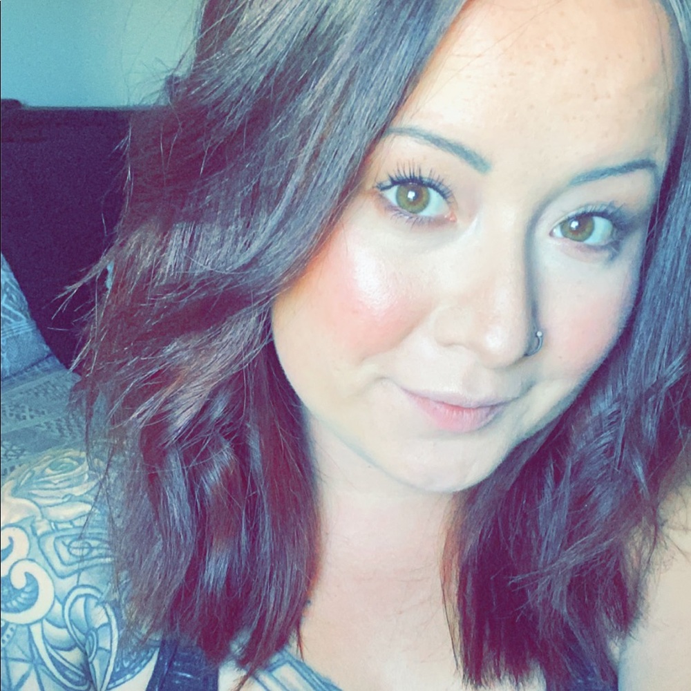 Meet your Posher, Katelynn